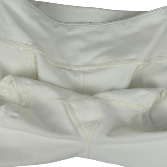 Tuckernuck White Cane Active Sport Tennis Shorts 4in Inseam Size Small - Picture 9 of 12